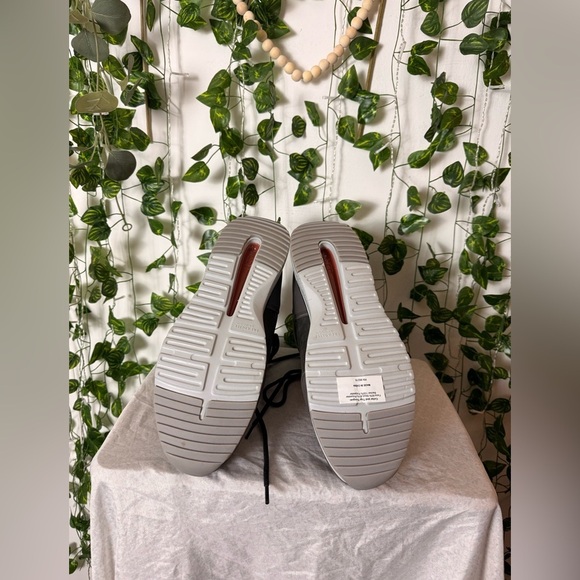 SOLD ON MERCARI !! Ugg Caulder Dark Grey Waterproof Leather/ Snow Hiker Boots - Picture 6 of 10